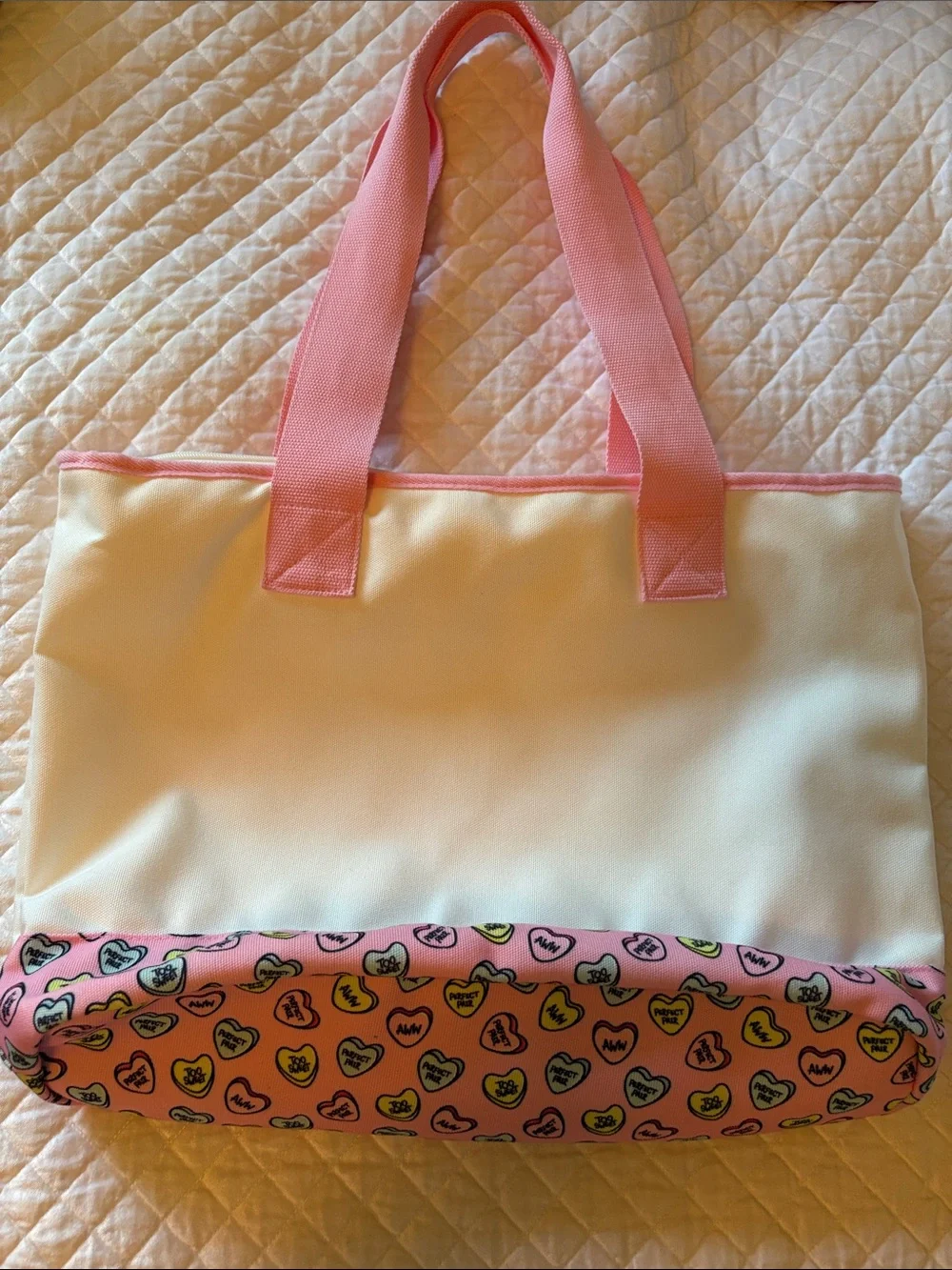 Disney Store - Mickey & Minnie “Perfect Pair” Valentine’s tote bag NWOT